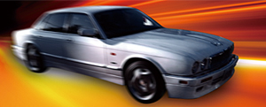 竹井院長愛車のジャガーXJ6
